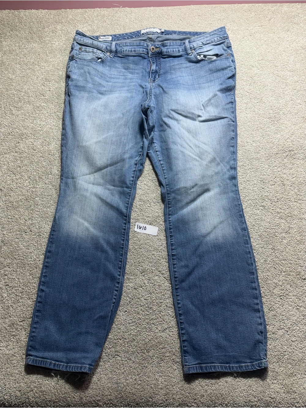 Torrid women’s jeans sz 20R bootcut